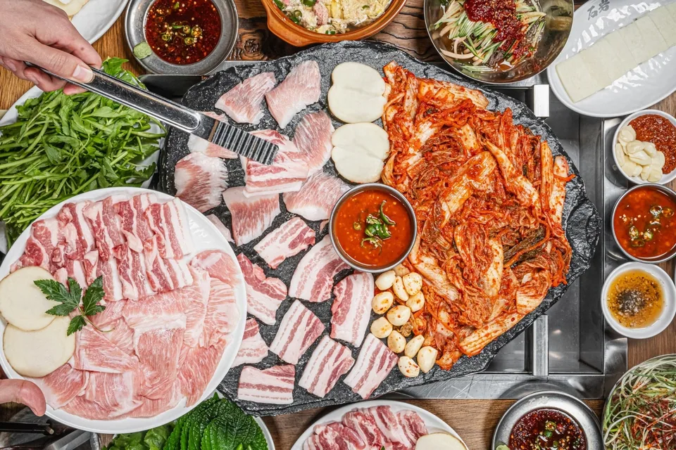 성남시 육류 석암생소금구이 서현점 대표
