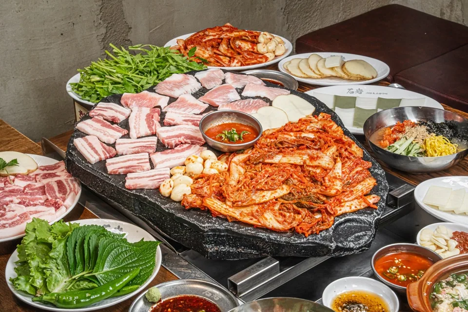 성남시 육류 석암생소금구이 분당정자역점 대표