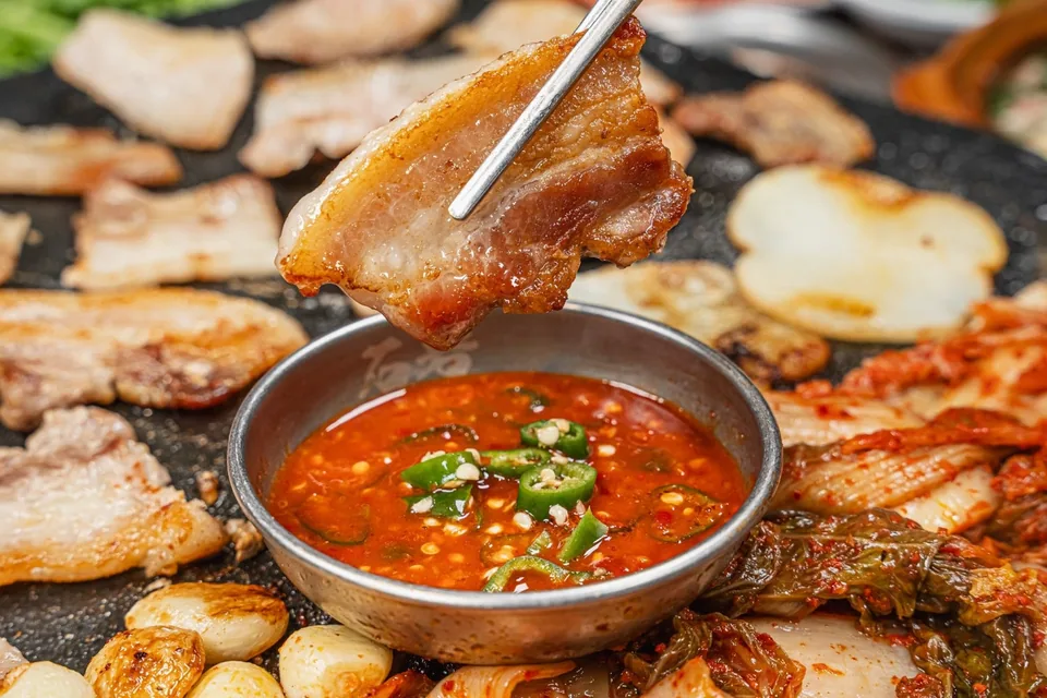 성남시 육류 석암생소금구이 분당정자역점 대표